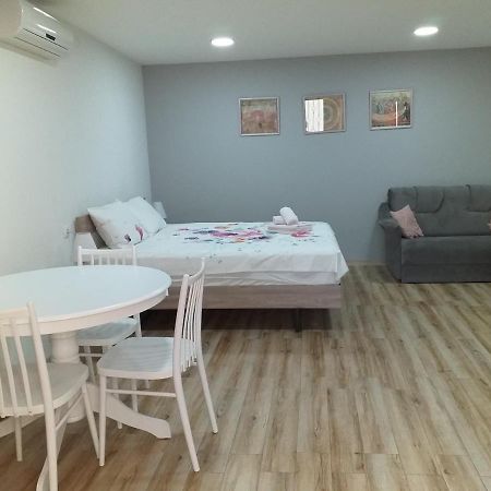 Boutique Apartment 17 Tbilissi Extérieur photo