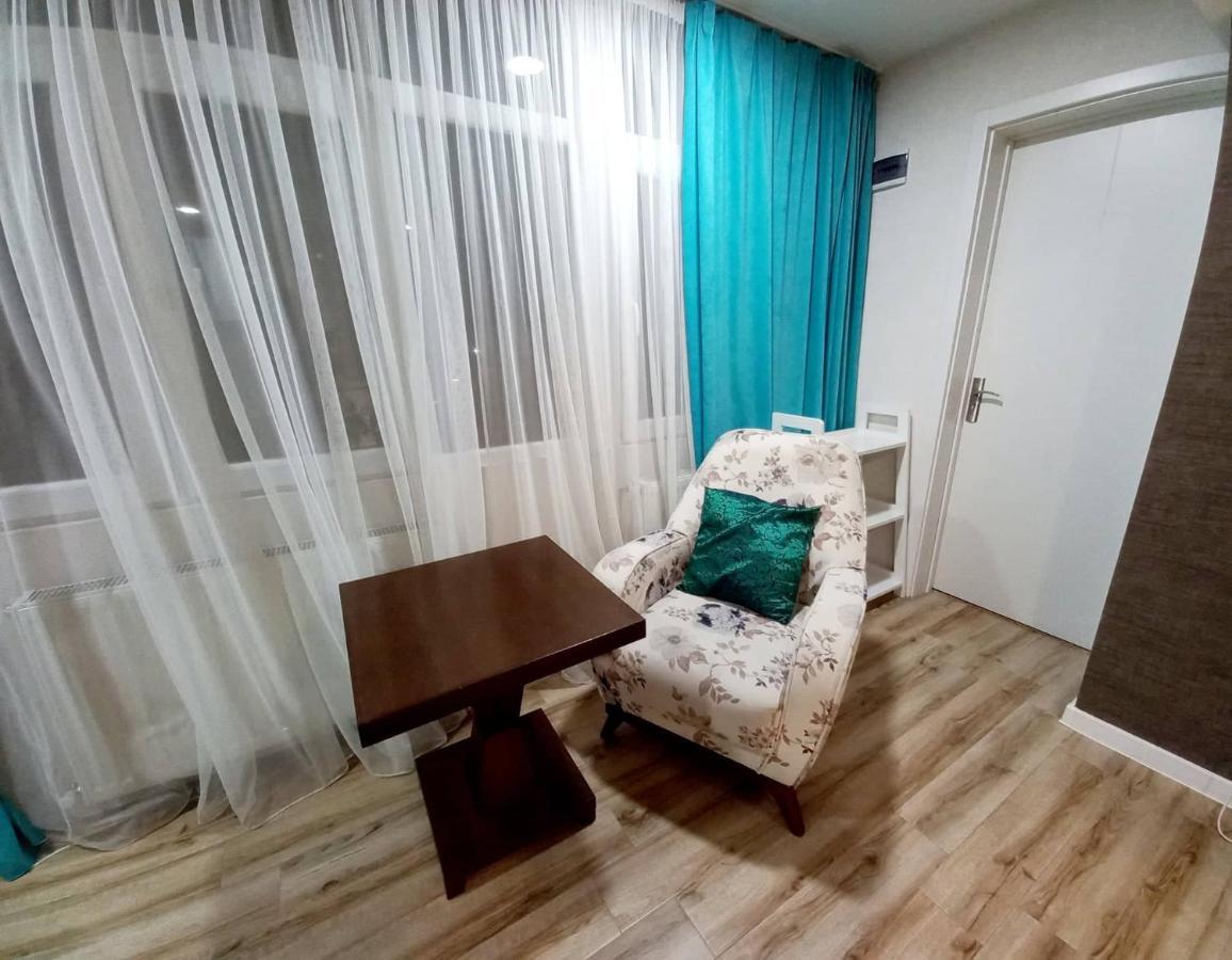 Boutique Apartment 17 Tbilissi Extérieur photo