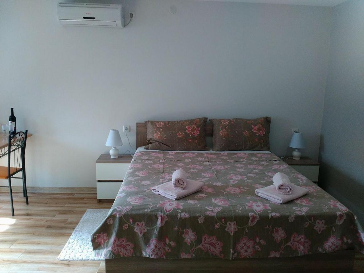 Boutique Apartment 17 Tbilissi Extérieur photo
